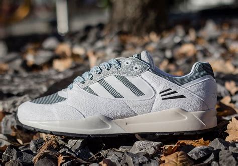 adidas tech super weiß grau grün|Herren .